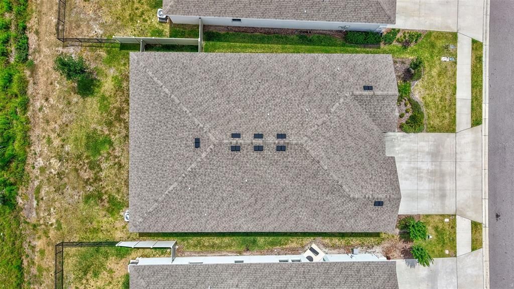 Active With Contract: $3,950 (4 beds, 3 baths, 2828 Square Feet)