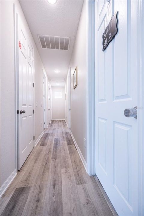 For Sale: $529,000 (6 beds, 4 baths, 2987 Square Feet)