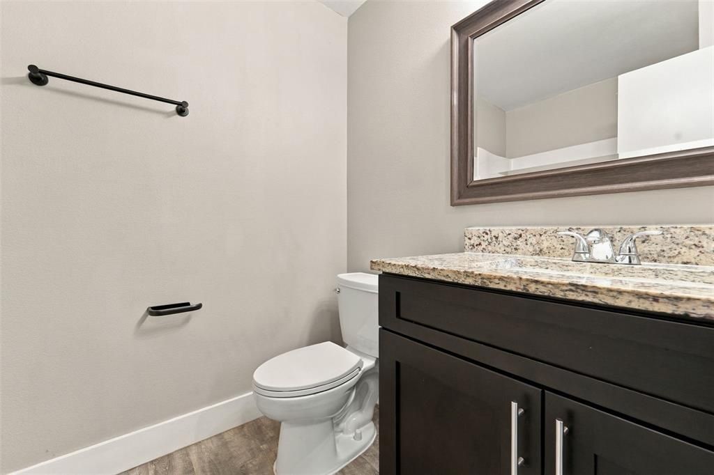For Sale: $299,900 (3 beds, 2 baths, 1332 Square Feet)