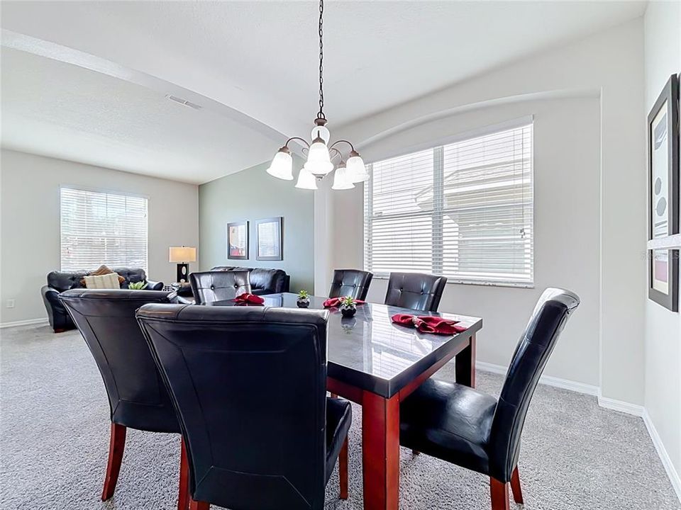 En Venta: $517,900 (6 camas, 4 baños, 2874 Pies cuadrados)