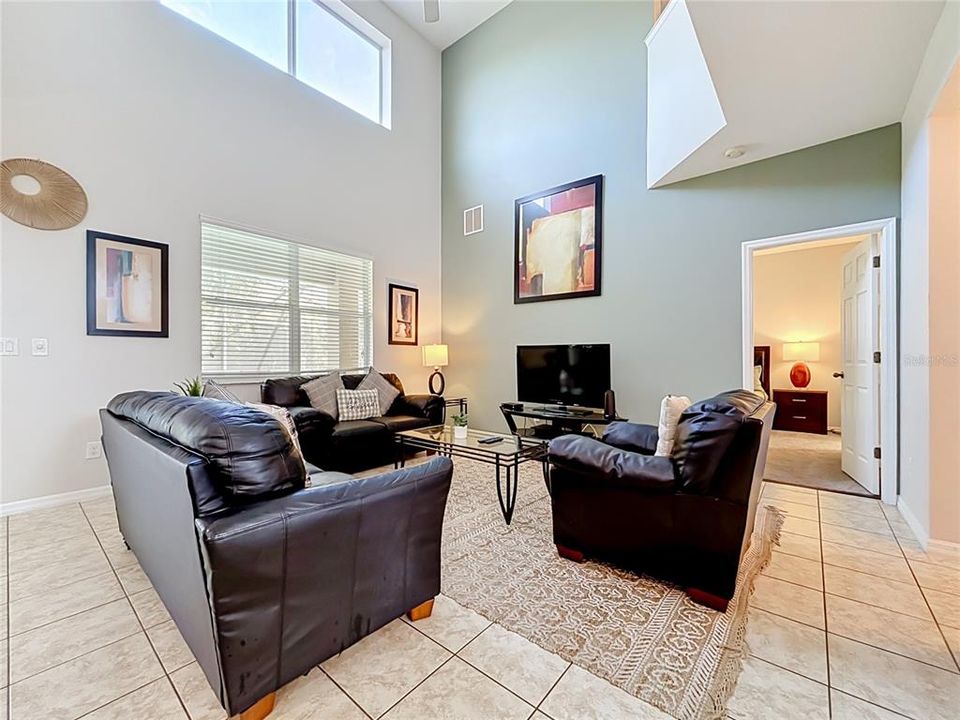 En Venta: $517,900 (6 camas, 4 baños, 2874 Pies cuadrados)