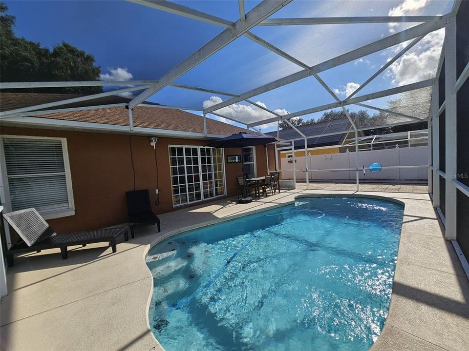 En Venta: $360,000 (3 camas, 2 baños, 1140 Pies cuadrados)