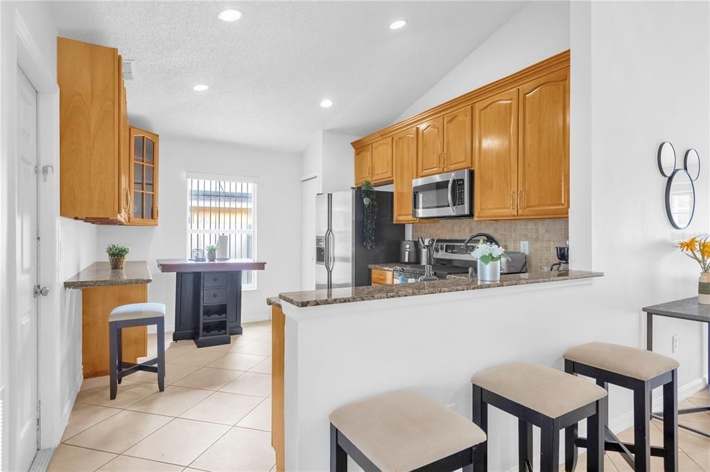 En Venta: $360,000 (3 camas, 2 baños, 1140 Pies cuadrados)