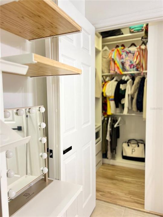 For Rent: $2,375 (2 beds, 2 baths, 1438 Square Feet)