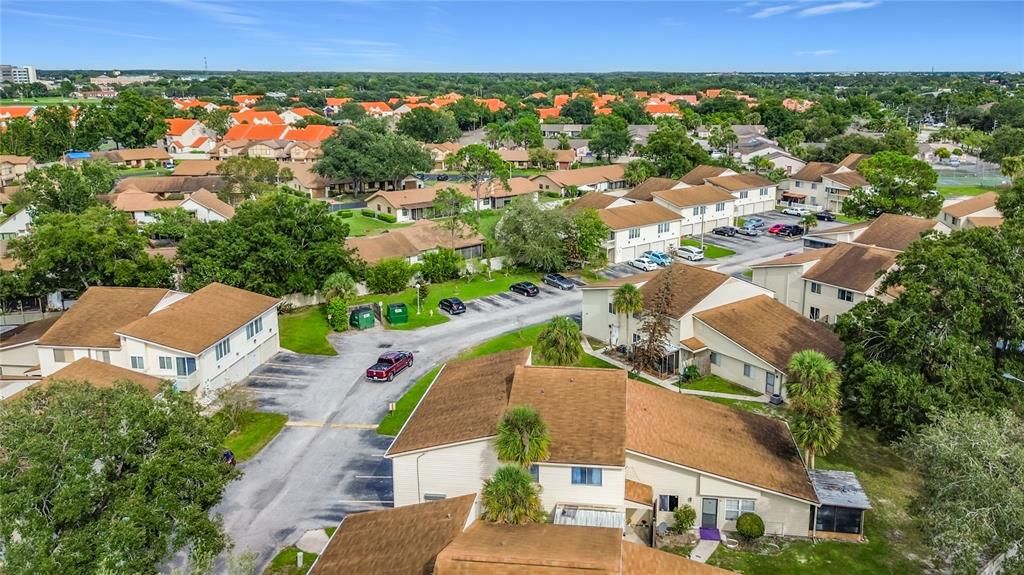 На продажу: $189,900 (2 спален, 1 ванн, 1012 Квадратных фут)