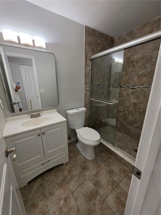 For Rent: $2,300 (3 beds, 2 baths, 1502 Square Feet)