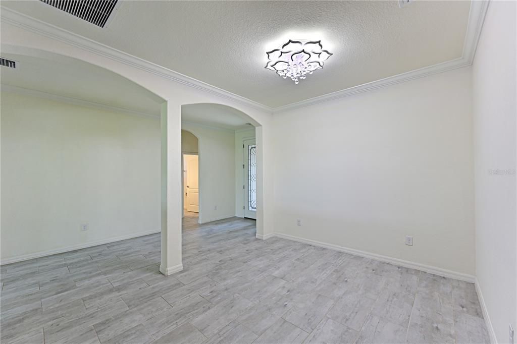 На продажу: $649,000 (4 спален, 2 ванн, 2245 Квадратных фут)