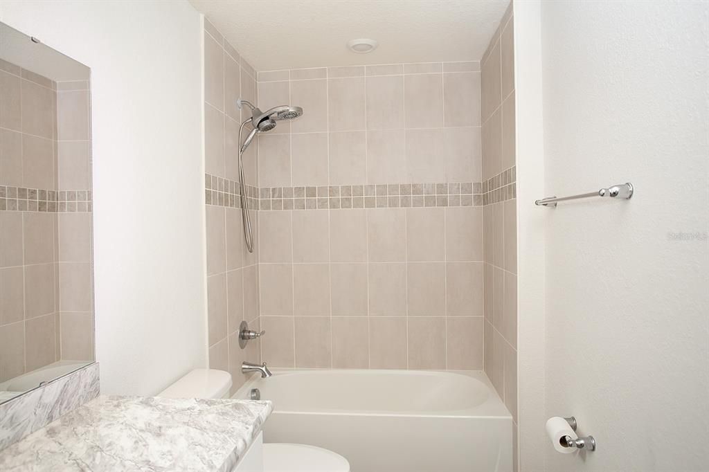 For Sale: $339,990 (3 beds, 2 baths, 1486 Square Feet)