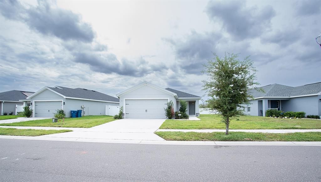 For Sale: $339,990 (3 beds, 2 baths, 1486 Square Feet)