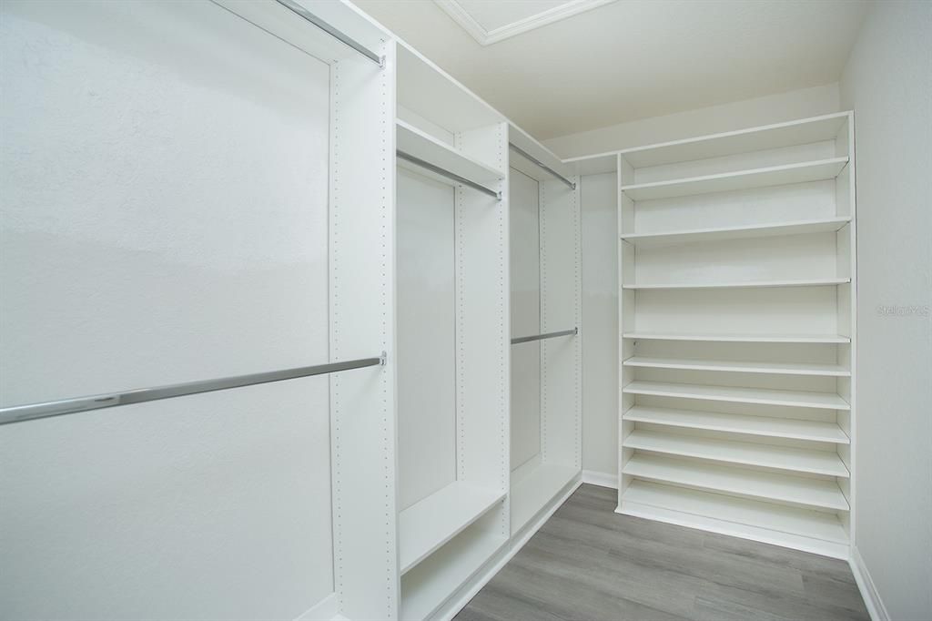 For Sale: $339,990 (3 beds, 2 baths, 1486 Square Feet)