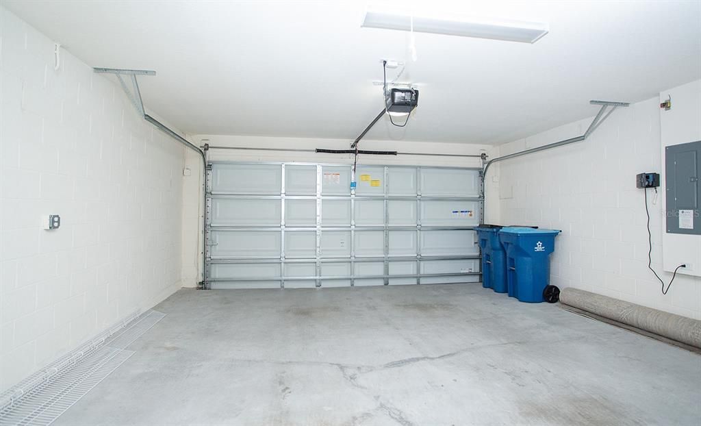 For Sale: $339,990 (3 beds, 2 baths, 1486 Square Feet)