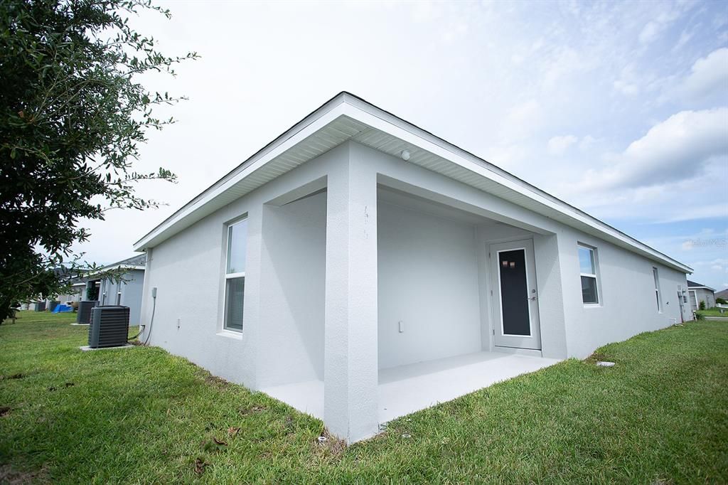 For Sale: $339,990 (3 beds, 2 baths, 1486 Square Feet)
