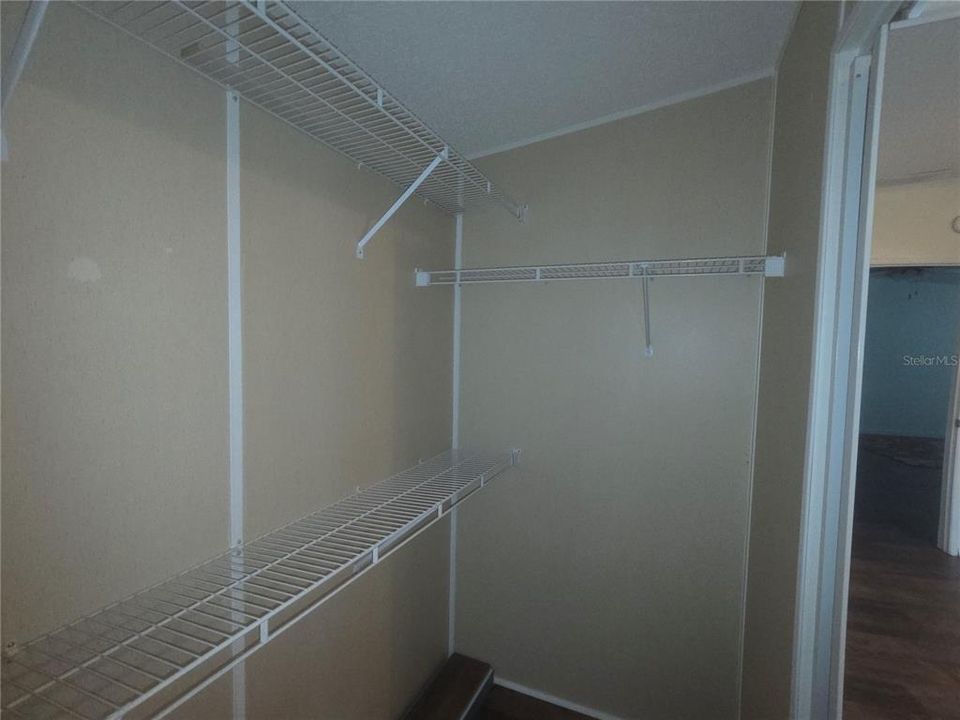 На продажу: $185,000 (2 спален, 2 ванн, 1488 Квадратных фут)