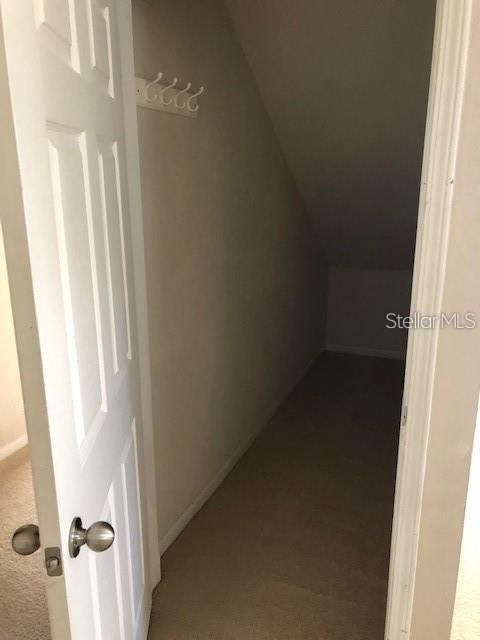 For Rent: $1,450 (1 beds, 1 baths, 776 Square Feet)