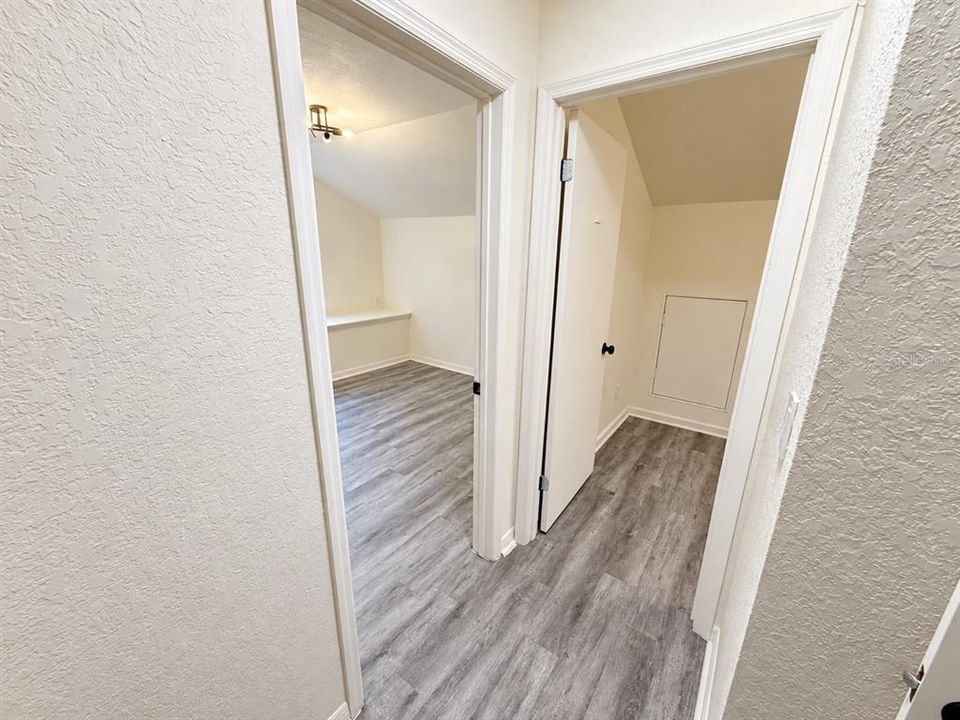For Sale: $325,000 (4 beds, 2 baths, 1900 Square Feet)