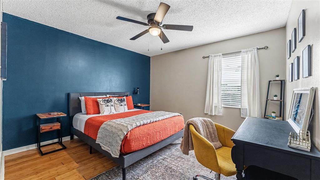 For Sale: $329,000 (4 beds, 2 baths, 1760 Square Feet)