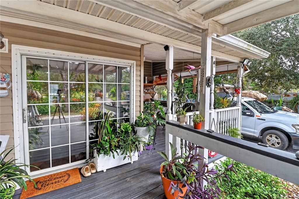 For Sale: $350,000 (3 beds, 2 baths, 1746 Square Feet)