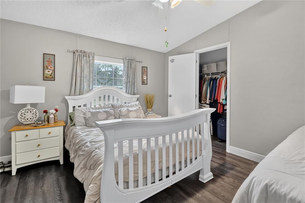 For Sale: $350,000 (3 beds, 2 baths, 1746 Square Feet)