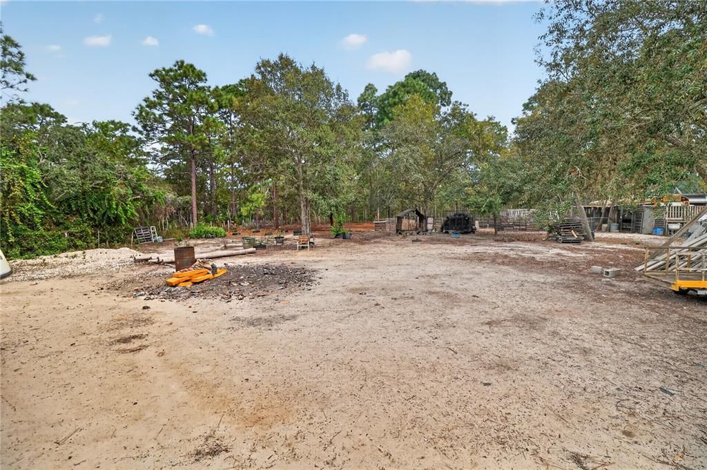 For Sale: $350,000 (3 beds, 2 baths, 1746 Square Feet)