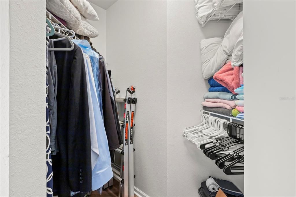 En Venta: $289,900 (2 camas, 2 baños, 1200 Pies cuadrados)