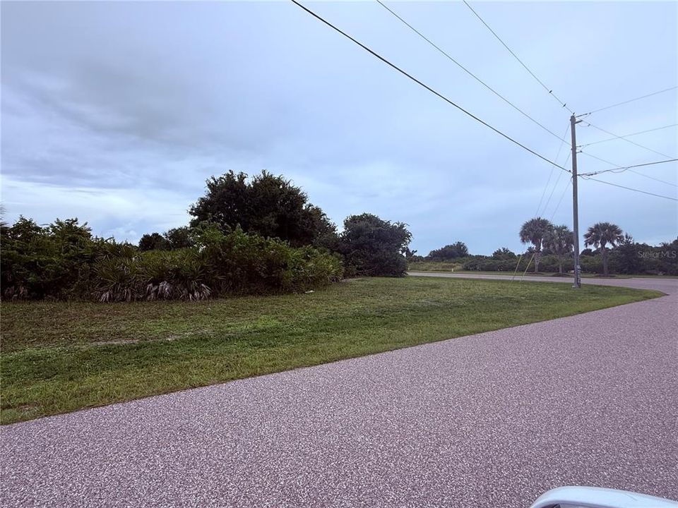 En Venta: $26,000 (0.23 acres)