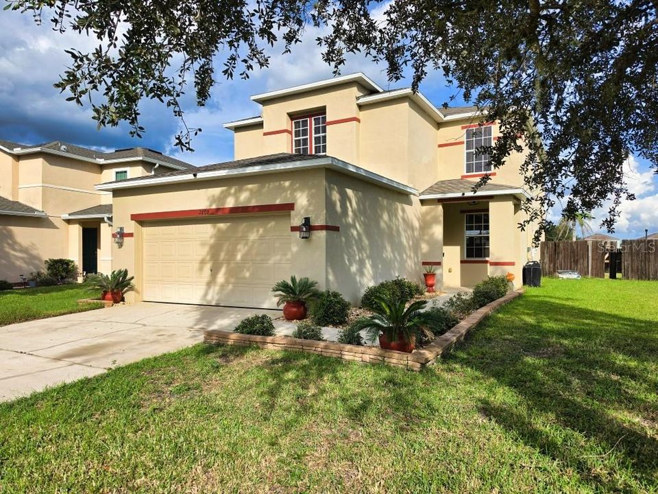 En Venta: $500,000 (3 camas, 2 baños, 2259 Pies cuadrados)