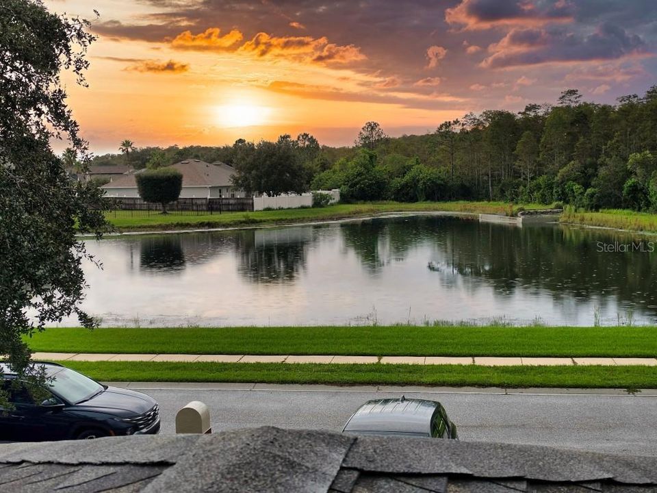 En Venta: $500,000 (3 camas, 2 baños, 2259 Pies cuadrados)