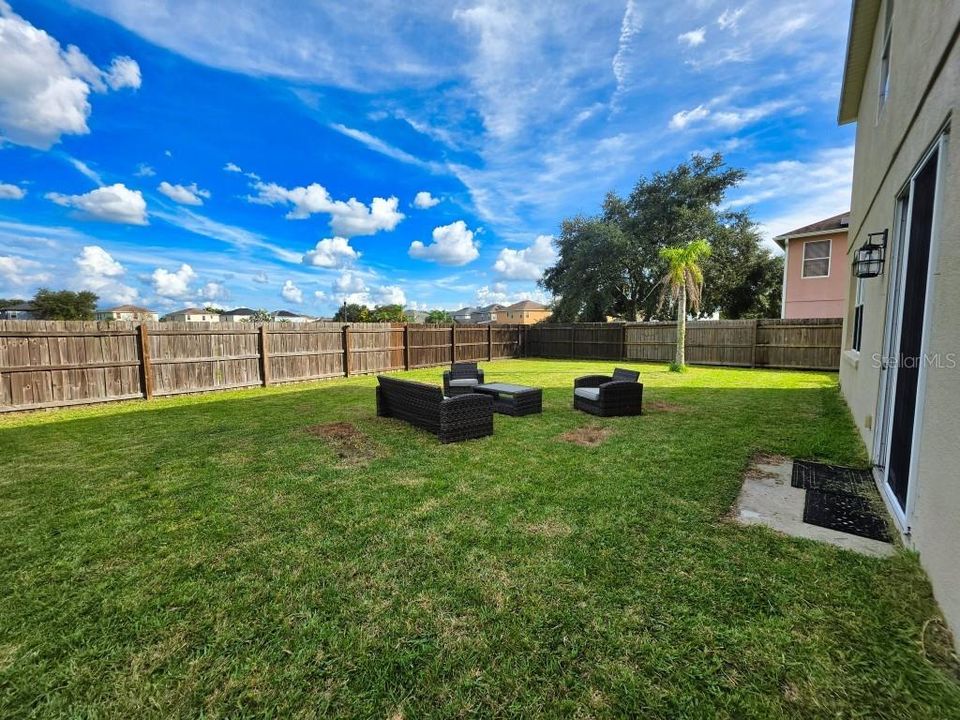 En Venta: $500,000 (3 camas, 2 baños, 2259 Pies cuadrados)