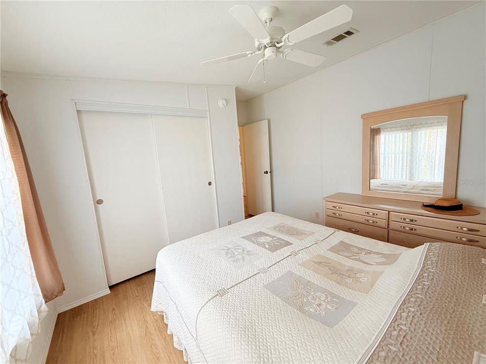En Venta: $229,900 (2 camas, 2 baños, 1368 Pies cuadrados)