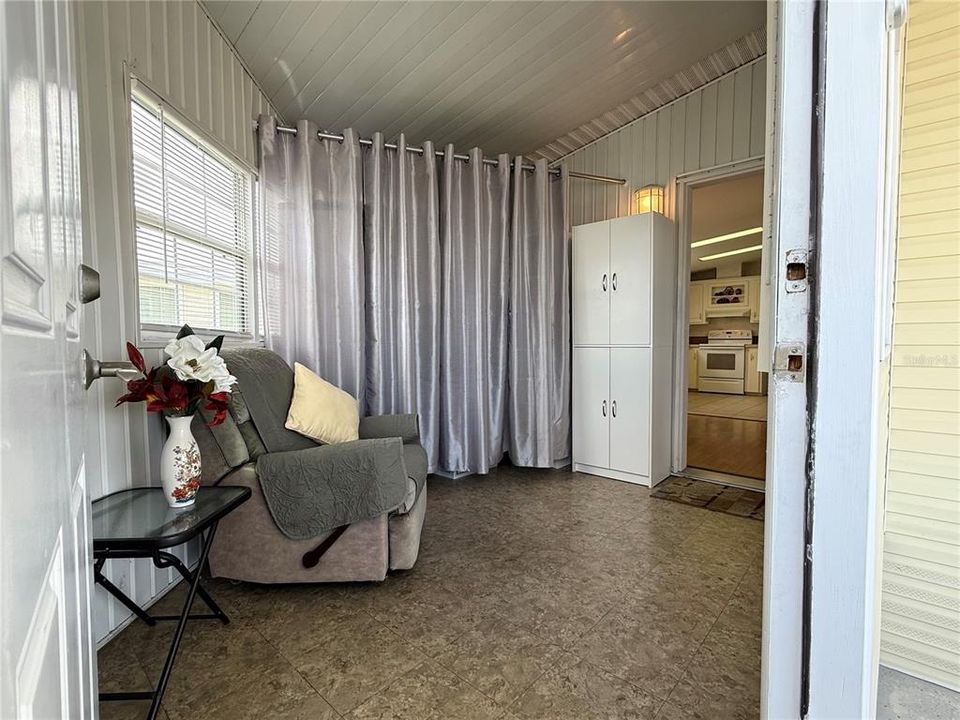 En Venta: $229,900 (2 camas, 2 baños, 1368 Pies cuadrados)