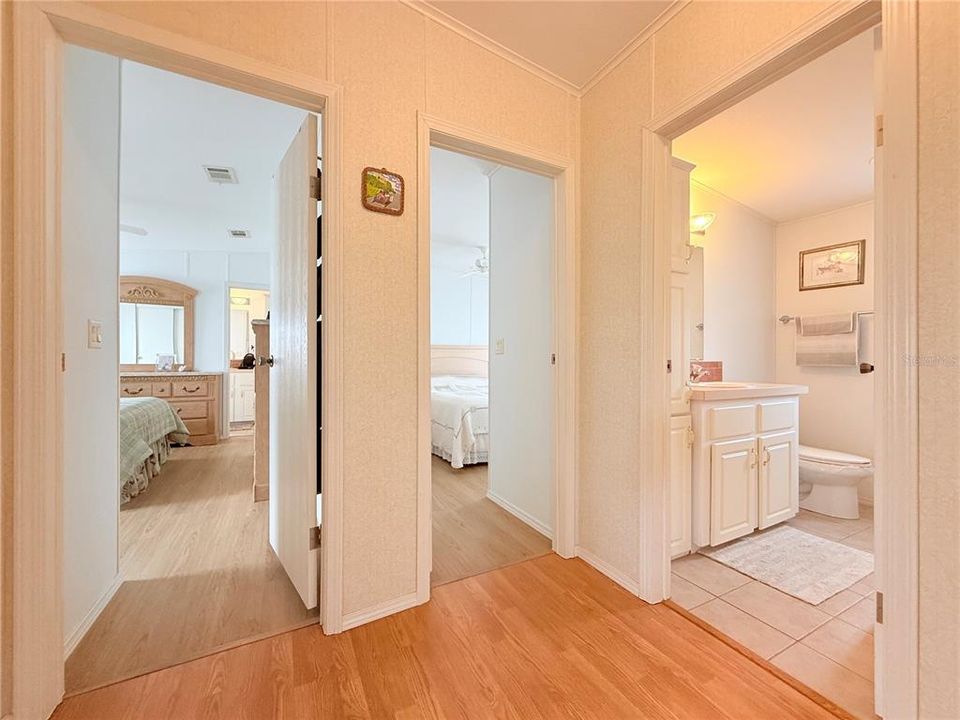 En Venta: $229,900 (2 camas, 2 baños, 1368 Pies cuadrados)