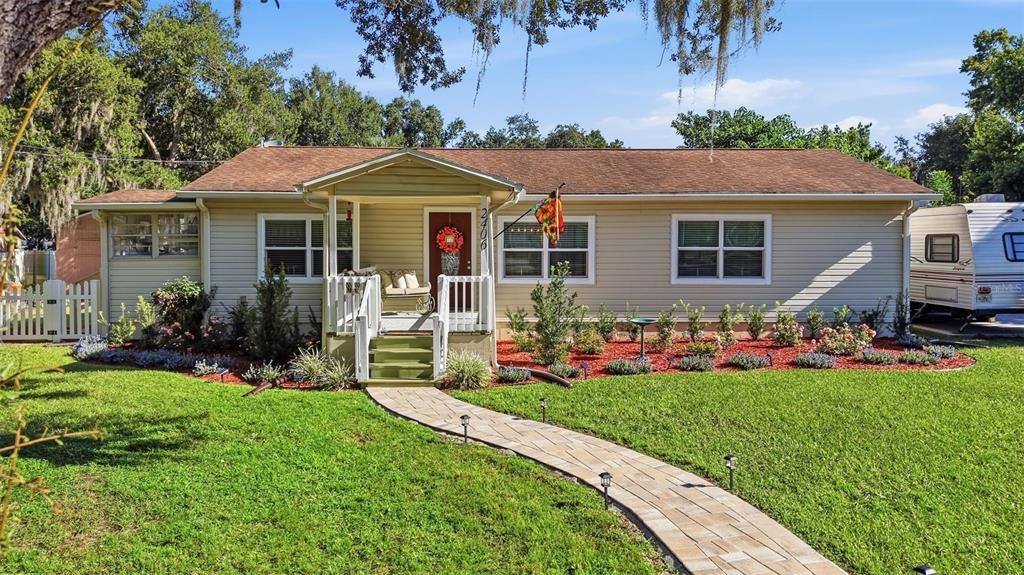 En Venta: $439,900 (2 camas, 2 baños, 1481 Pies cuadrados)