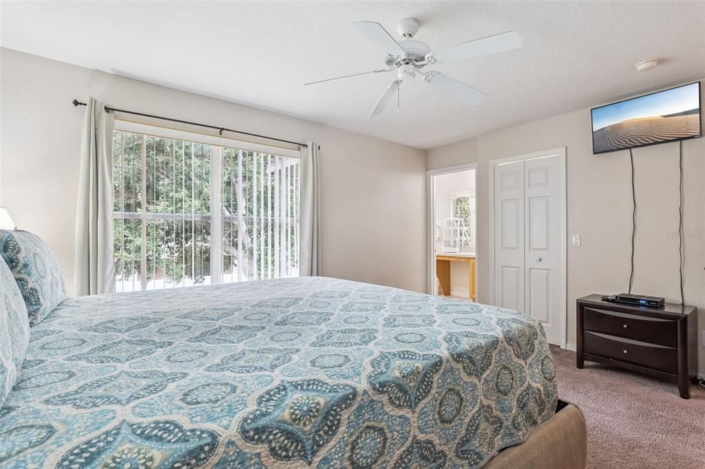 For Sale: $257,000 (4 beds, 3 baths, 1492 Square Feet)