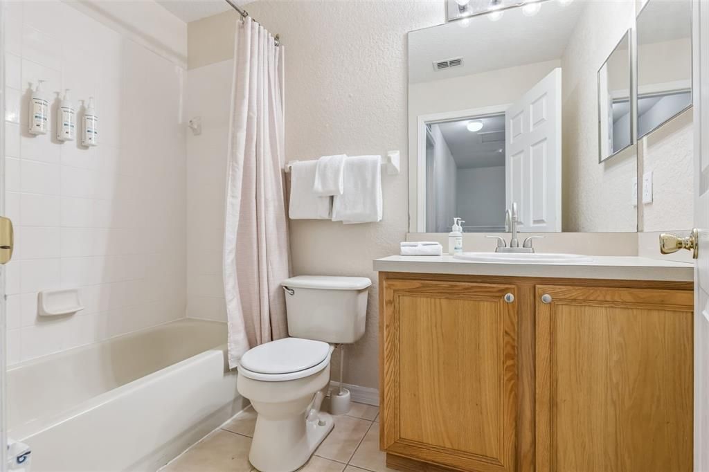 For Sale: $257,000 (4 beds, 3 baths, 1492 Square Feet)