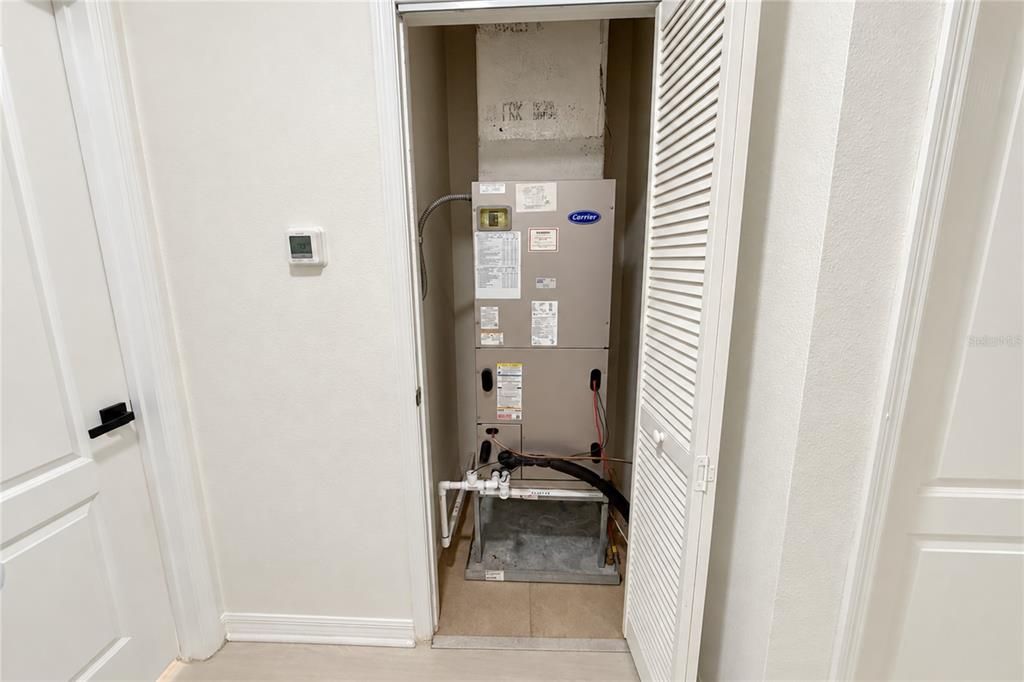 En Venta: $331,490 (3 camas, 2 baños, 1720 Pies cuadrados)