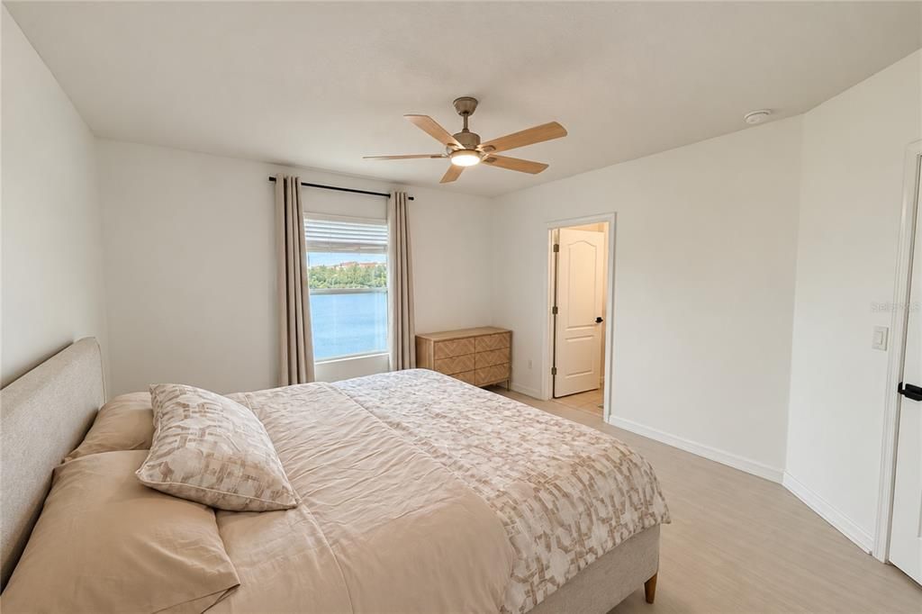 En Venta: $331,490 (3 camas, 2 baños, 1720 Pies cuadrados)