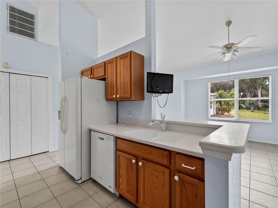 En Venta: $239,900 (3 camas, 2 baños, 1471 Pies cuadrados)