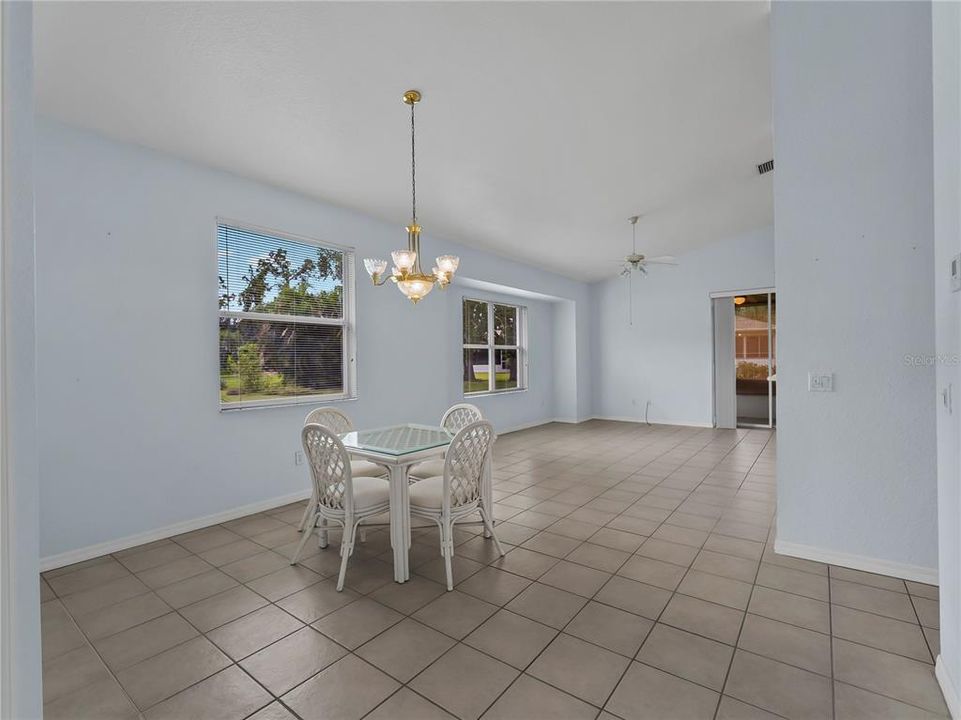En Venta: $239,900 (3 camas, 2 baños, 1471 Pies cuadrados)