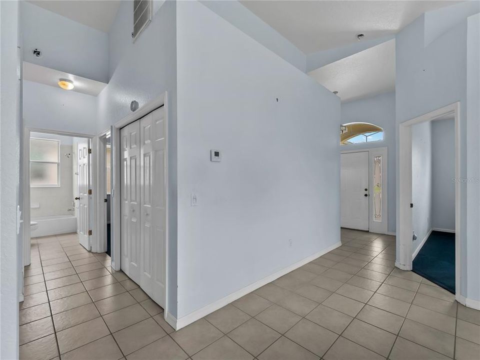 En Venta: $239,900 (3 camas, 2 baños, 1471 Pies cuadrados)