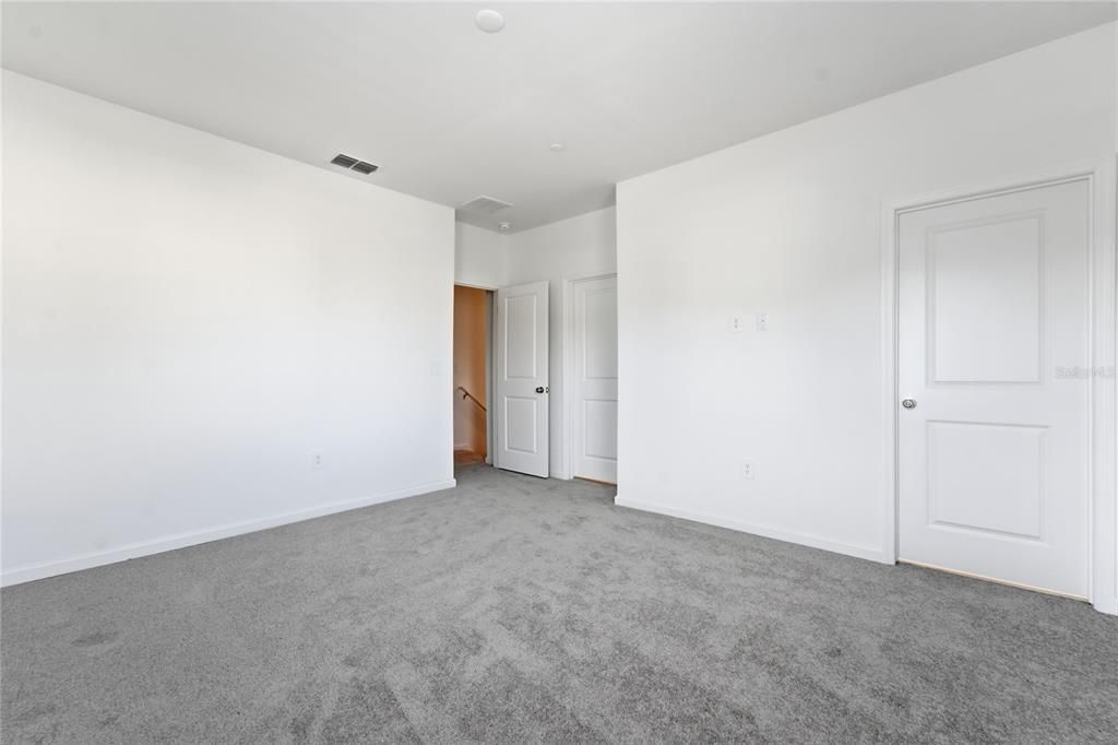 В аренду: $2,395 (3 спален, 2 ванн, 1755 Квадратных фут)