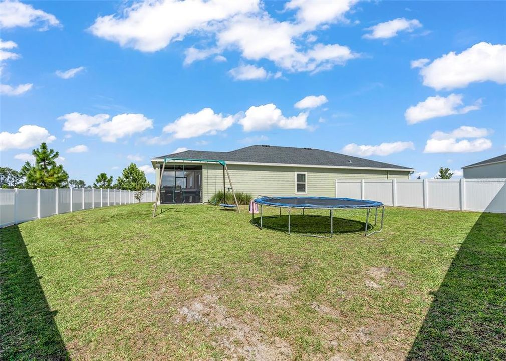En Venta: $375,000 (4 camas, 2 baños, 2127 Pies cuadrados)