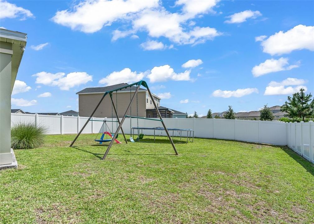 En Venta: $375,000 (4 camas, 2 baños, 2127 Pies cuadrados)