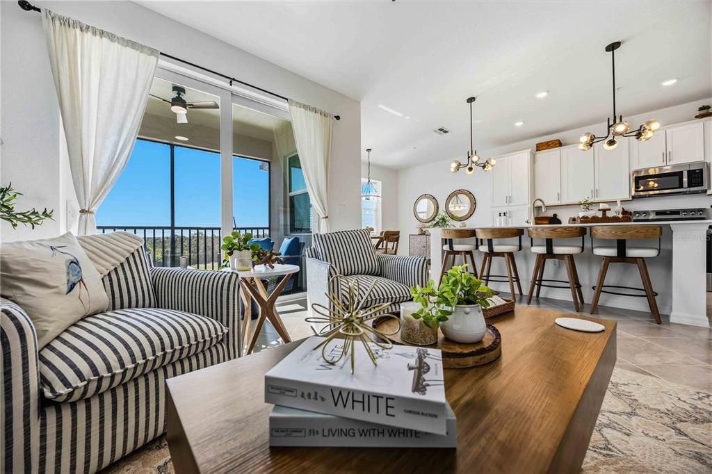 For Sale: $299,000 (2 beds, 2 baths, 1149 Square Feet)