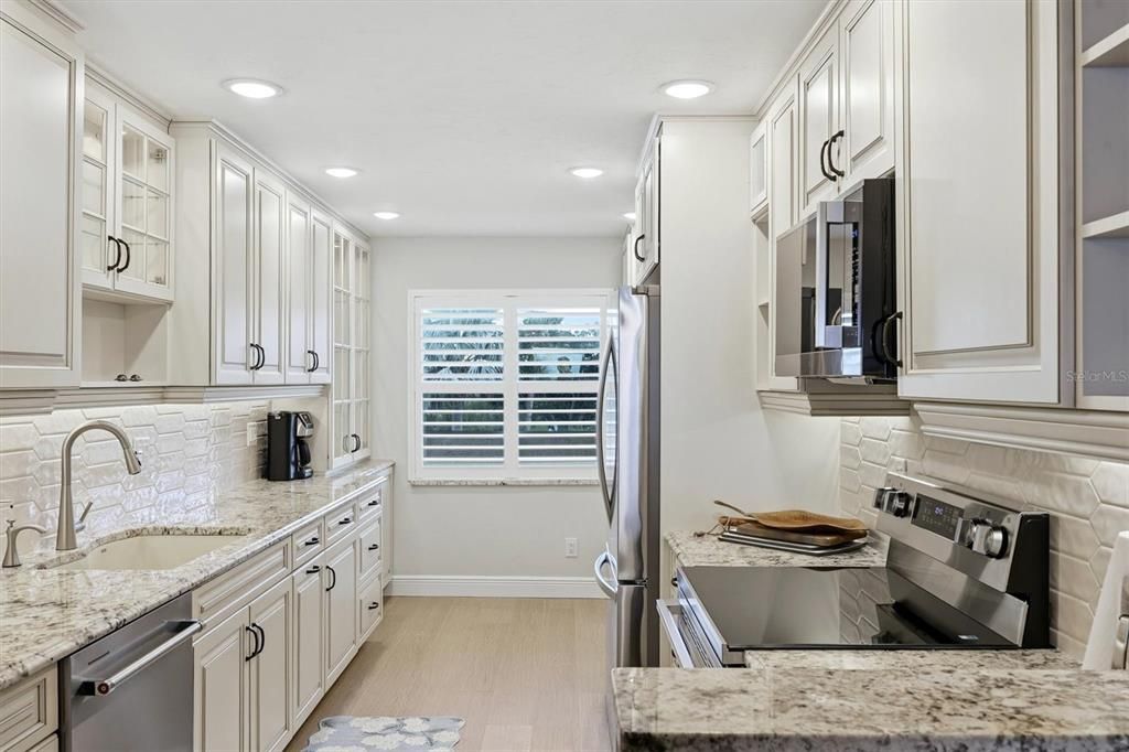For Rent: $10,000 (2 beds, 2 baths, 1336 Square Feet)