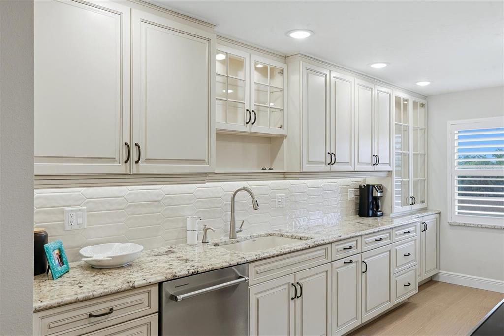 For Rent: $10,000 (2 beds, 2 baths, 1336 Square Feet)