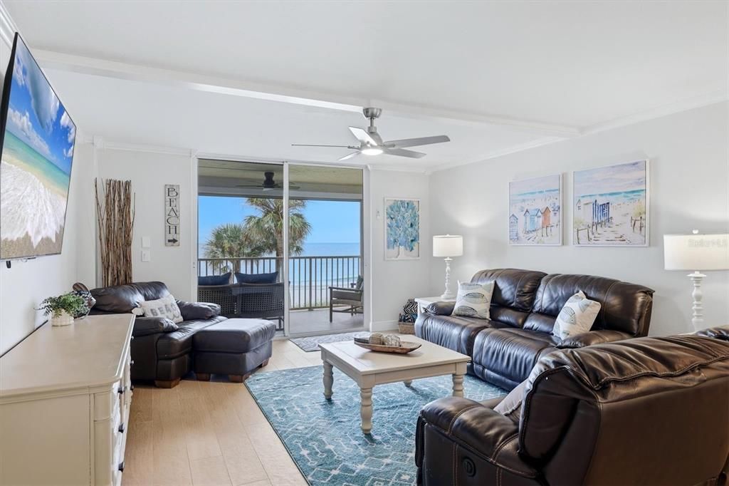 For Rent: $10,000 (2 beds, 2 baths, 1336 Square Feet)