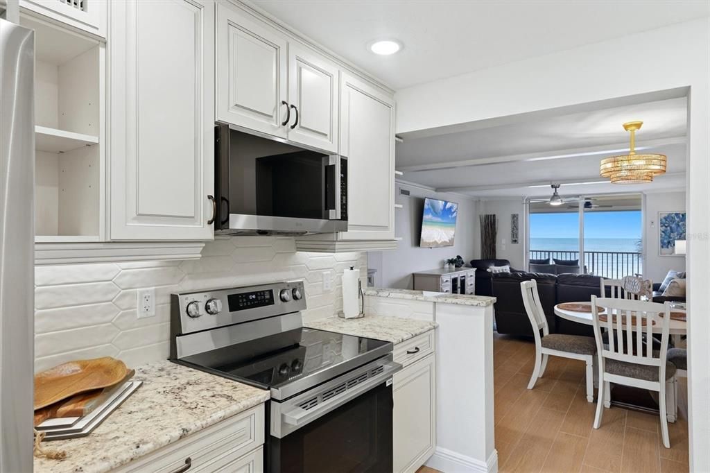 For Rent: $10,000 (2 beds, 2 baths, 1336 Square Feet)