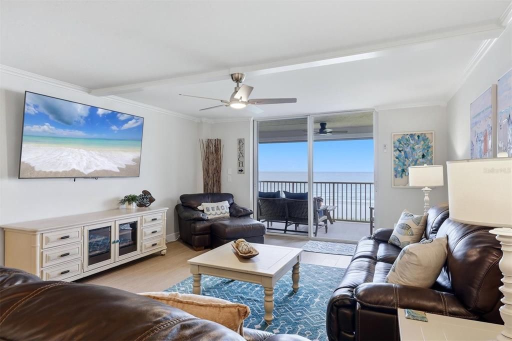 For Rent: $10,000 (2 beds, 2 baths, 1336 Square Feet)