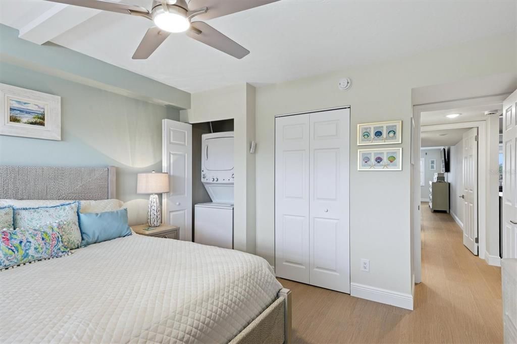 For Rent: $10,000 (2 beds, 2 baths, 1336 Square Feet)