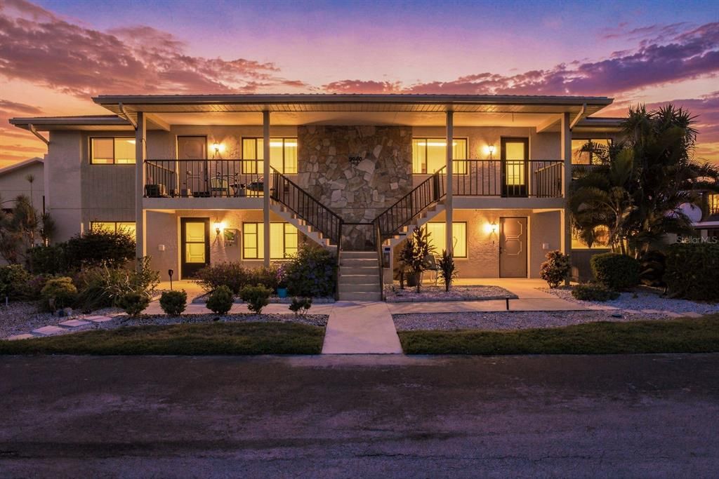 For Sale: $84,900 (2 beds, 2 baths, 1320 Square Feet)